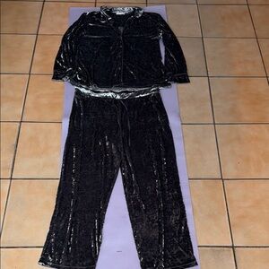 French Connection Black Velvet Pajama Set Sleepwear 78